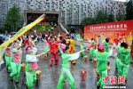图为龙岩采茶灯表演。　张金川 摄 - 台湾新闻-中国新闻网