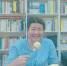 《咬一口马克思的水煎包：我这样转大人》的作者张慧慈。（图/李念庭摄） - 中时电子报