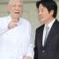 行政院长赖清德(右)拜会前总统李登辉(左)。(黄世麒摄) - 中时电子报