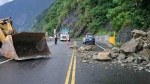 花莲》苏花公路南下坍方 和中、崇德路段封闭 车辆只出不进 - 中时电子报