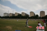今年10月，湖南首个正式棒垒球场启乐长沙捞刀河棒球场也已初步建成。　王昊昊 摄 - 台湾新闻-中国新闻网