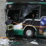 10月31日清晨，台湾新北市新庄中平路与中央路口发生火烧车意外。 图片来源：联合报 记者杨万云／摄影 - 台湾新闻-中国新闻网