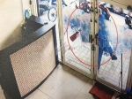 万华莽男养生馆要求全套未果 砸店示威 - 中时电子报