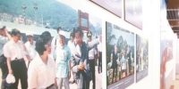 图为两岸开放交流30年影像展。 联合报资料图片 - 台湾新闻-中国新闻网