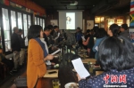 海南诗友追思著名诗人余光中 - 台湾新闻-中国新闻网