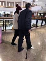 野生95岁杨振寧被捕获 41岁翁帆一个动作证明是真爱 - 中时电子报