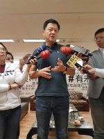 锁定赖揆选新北市长 周锡玮：未来将每日一问 - 中时电子报