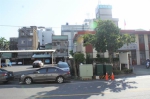 最大派出所搬家10公尺  挂国旗标示「在这里!」 - 中时电子报